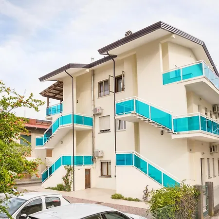 Casa De Lazzari - Piazza Brescia - Adria - Family Apartamento