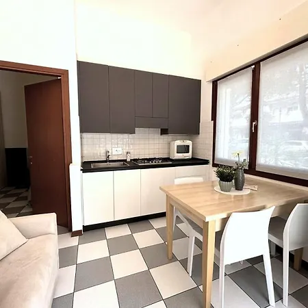 Casa De Lazzari - Piazza Brescia - Adria - Family