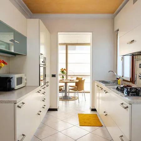 公寓 Casa De Lazzari - Piazza Brescia - Adria - Family 利多迪迪耶索洛